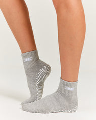 EE Mid Crew Pilates Grip Socks - Grey/White