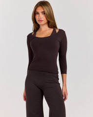 Sheer Flow Scoop Neck 3/4 Sleeve - Coffee Bean