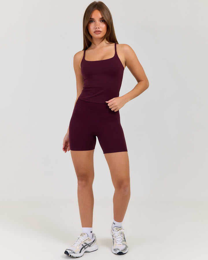 Luna Invisible Scrunch Shorts - Deep Plum