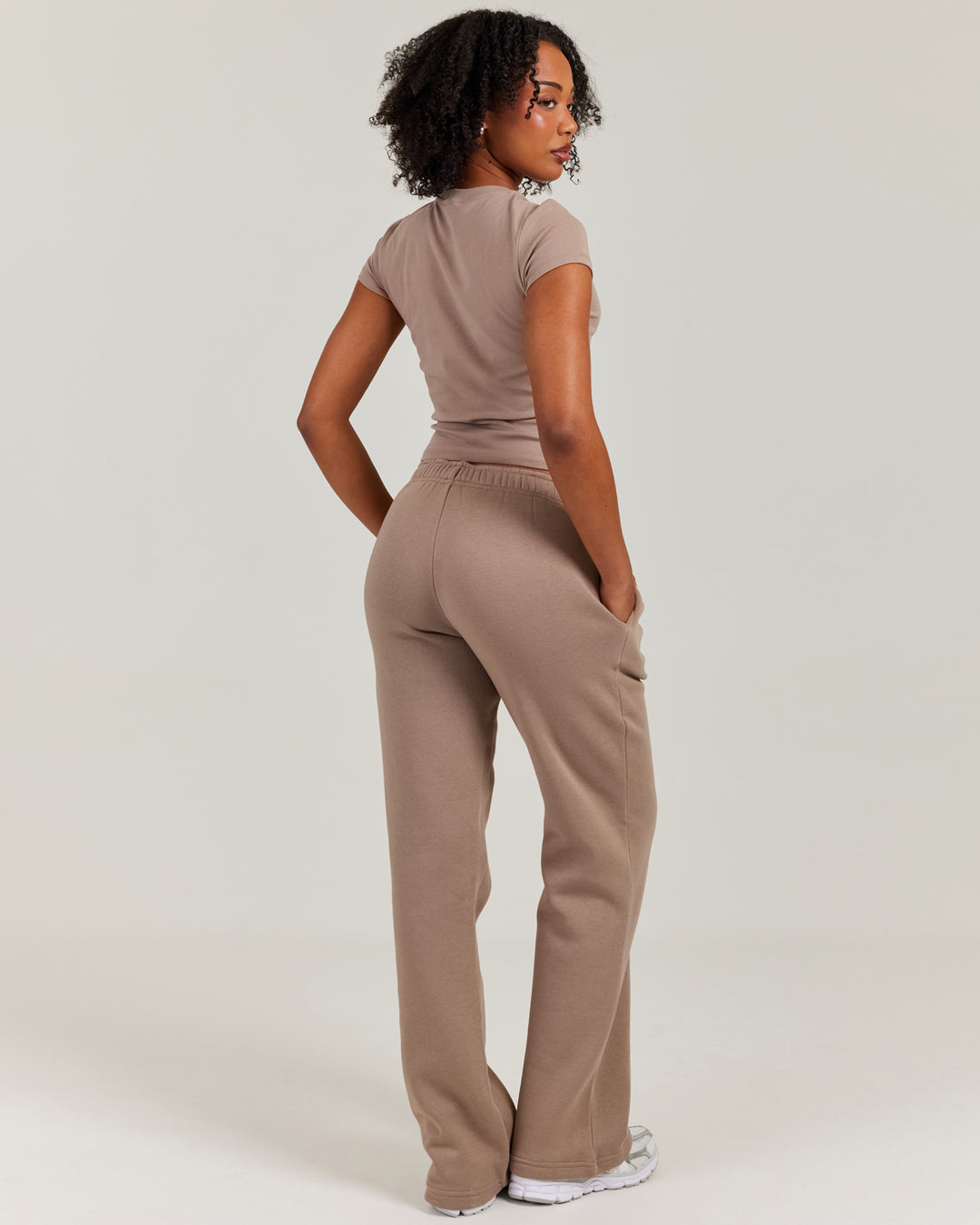 Omni Straight Leg Trackpants - Toasted Cashew