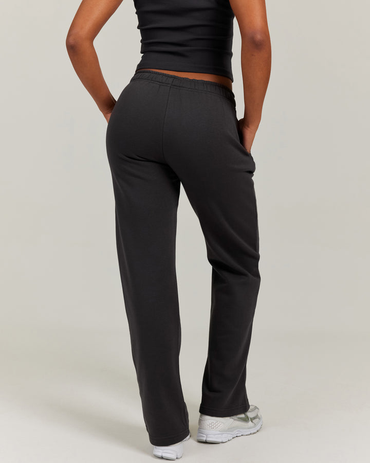Omni Straight Leg Trackpants - Charcoal