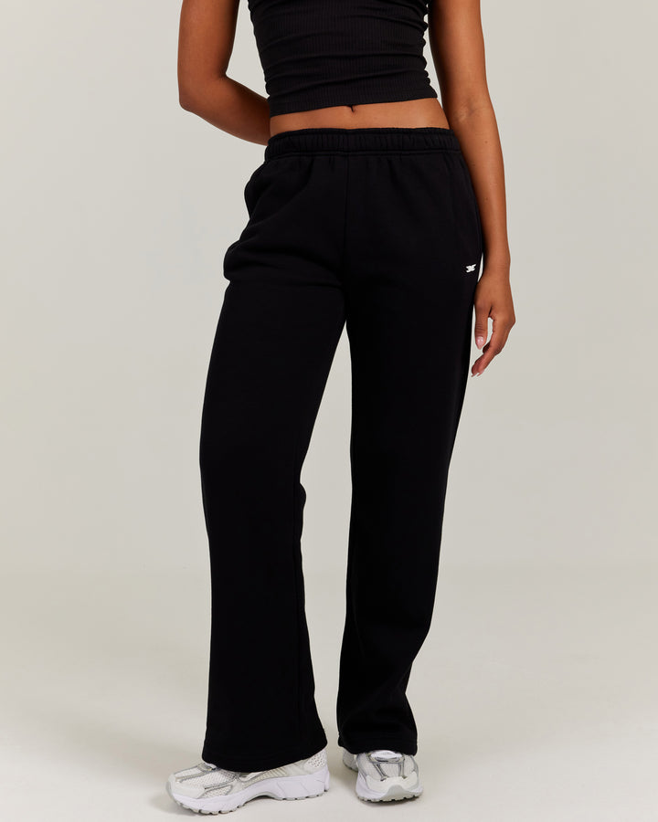 Omni Straight Leg Trackpants - Black
