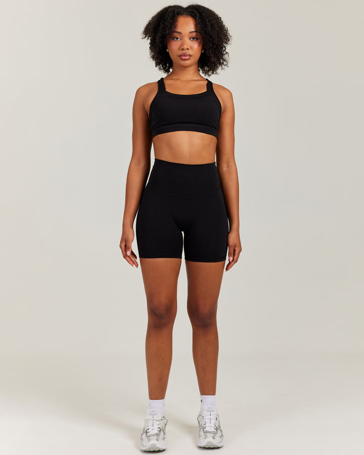 Invisible Scrunch Shorts - Black