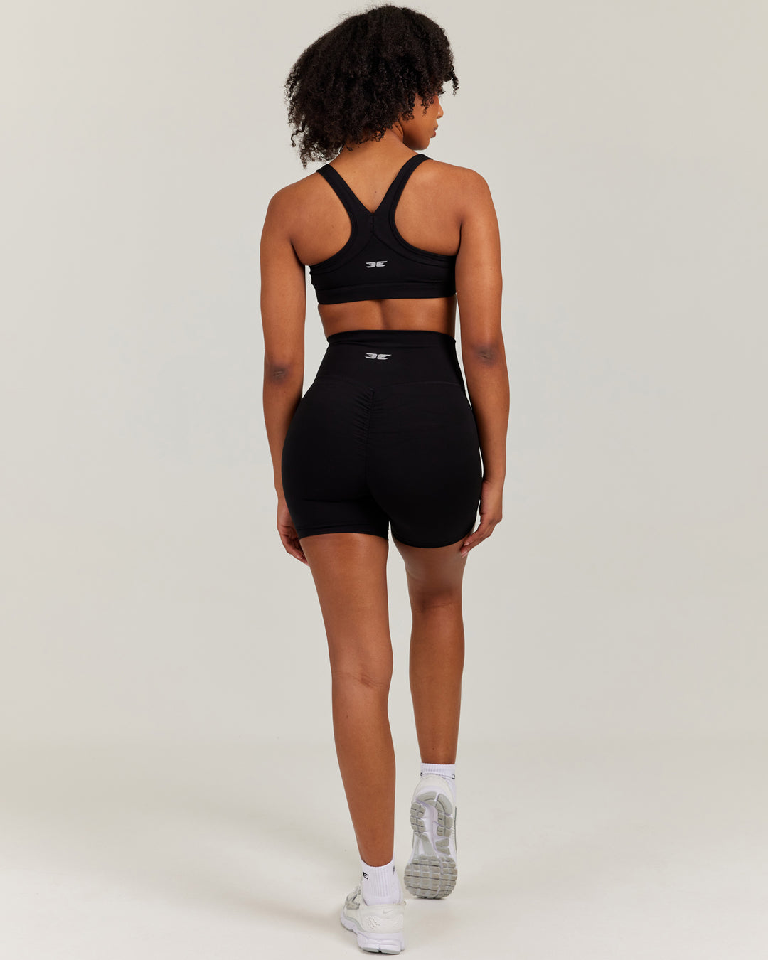 Invisible Scrunch Shorts - Black