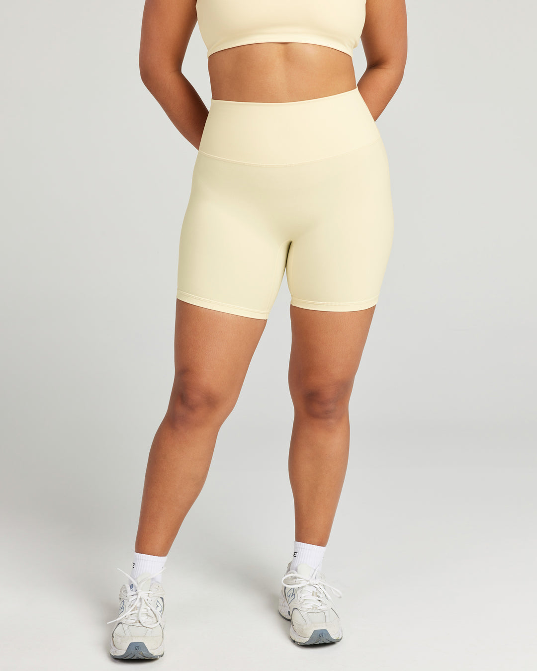 Aura SF Shorts - Butter