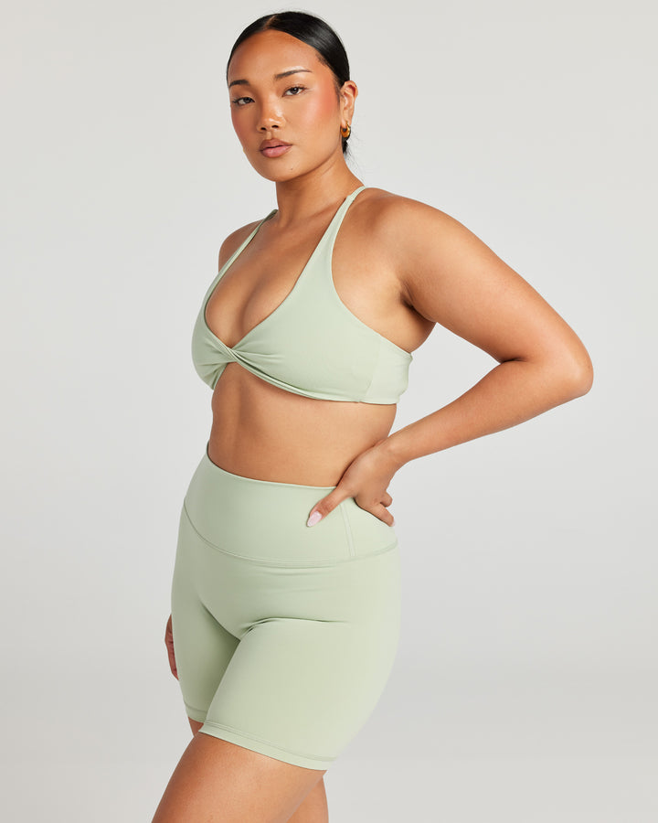 Aura Vantage Bra - Light Sage