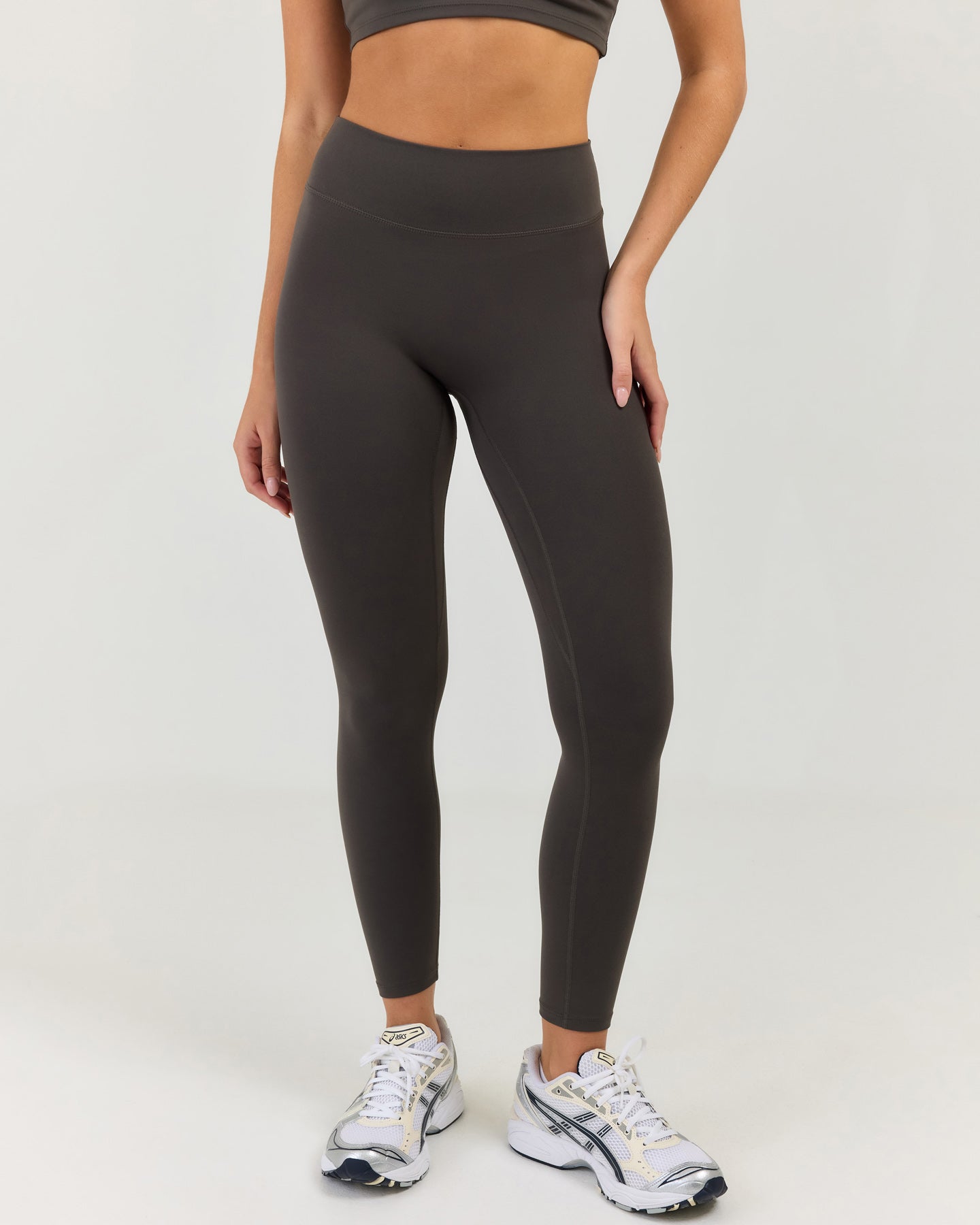 Luna Invisible Scrunch Petite Leggings - Olive