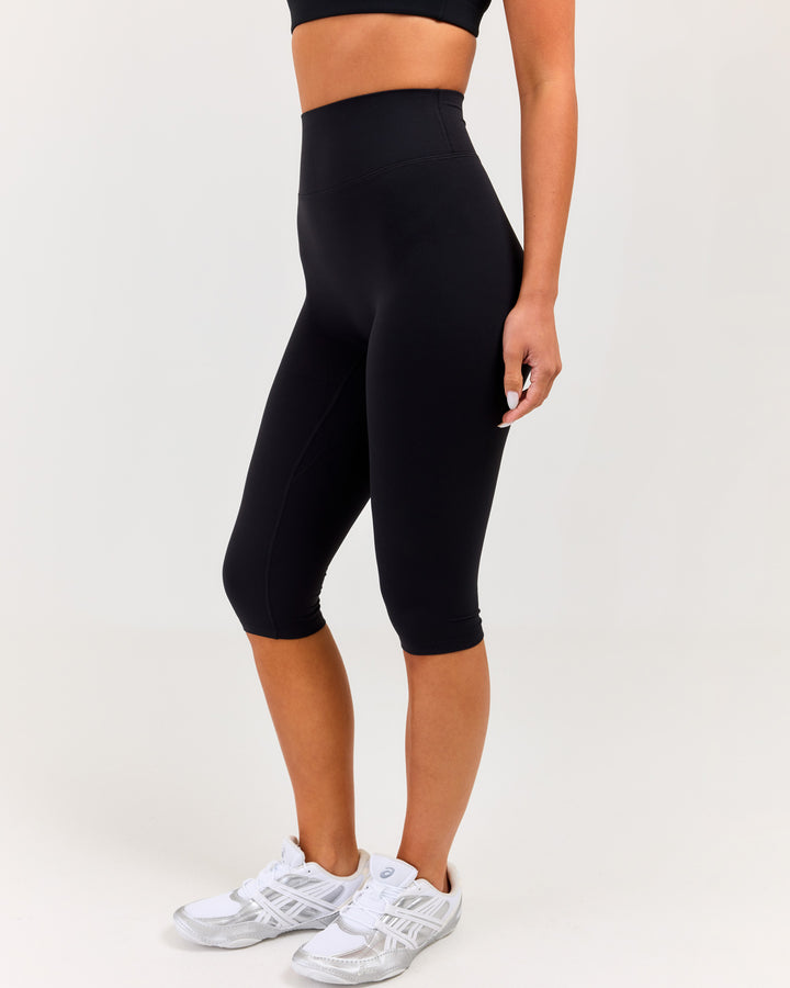 Luna Capri - Black