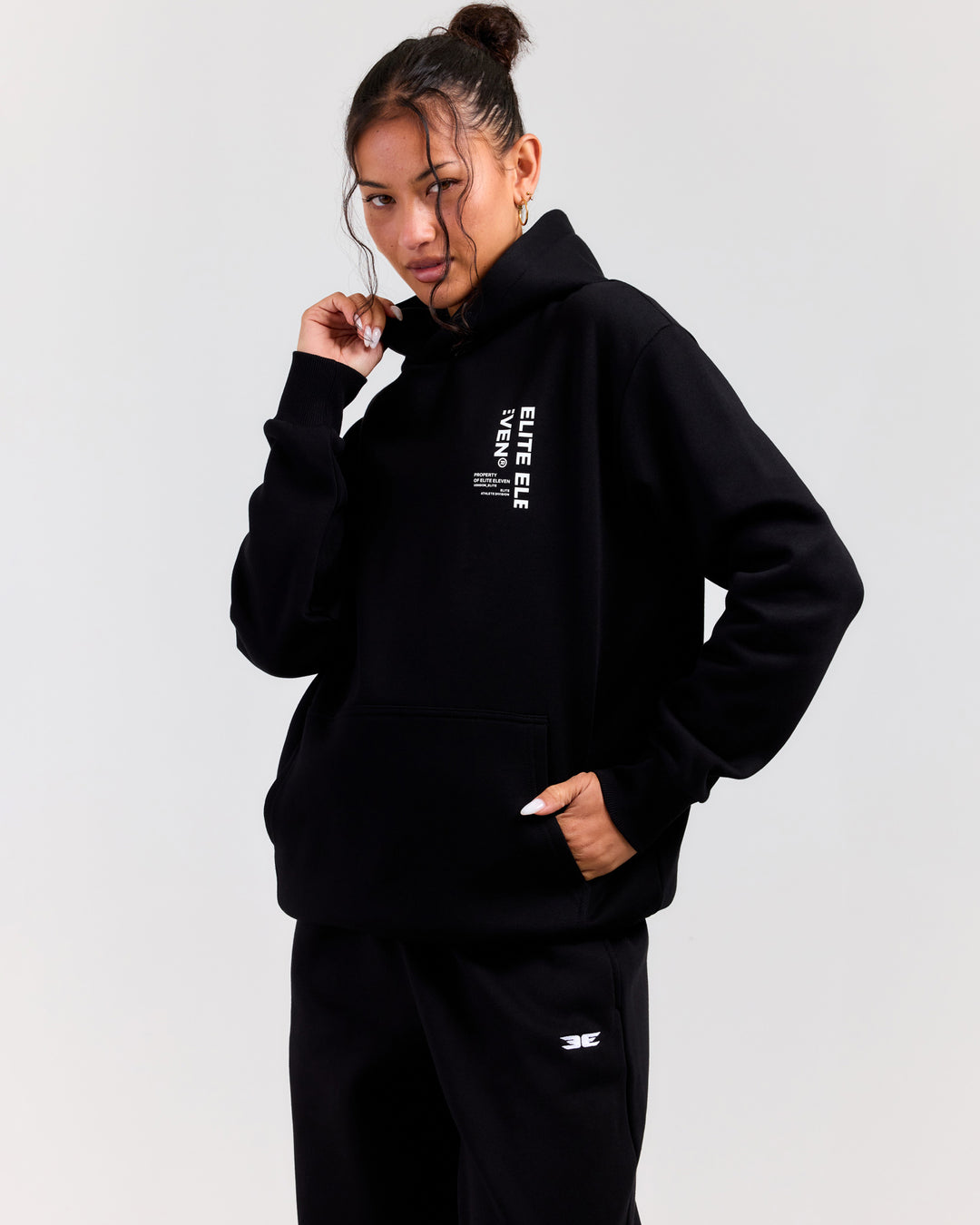 Capital V4 Hoodie - Black