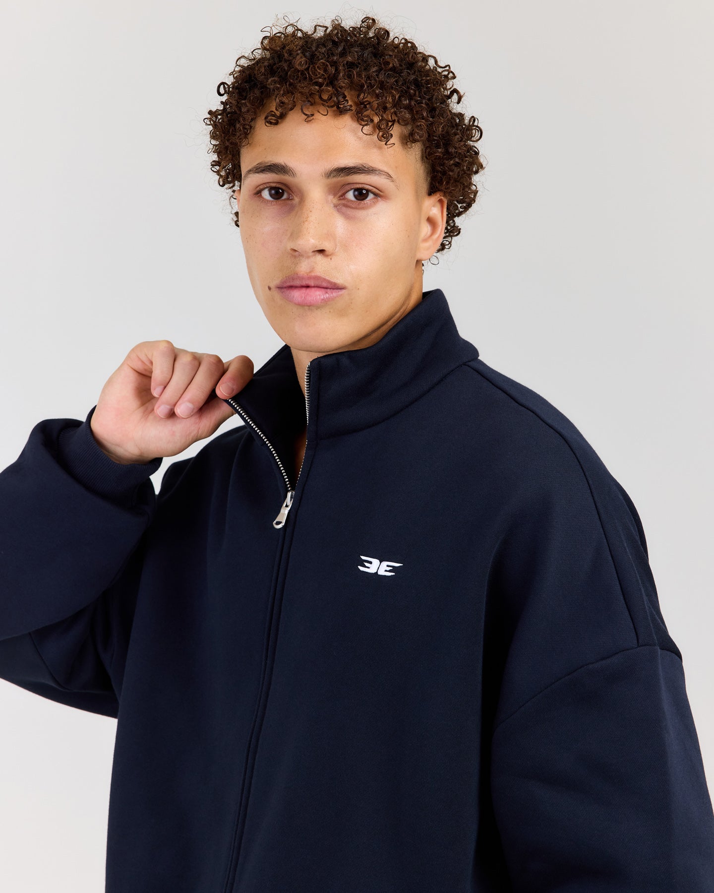 Classic Relaxed Zip Through - Navy – Elite Eleven