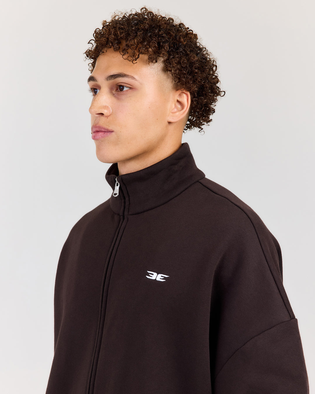 Classic Relaxed Zip Through - Coffee Bean