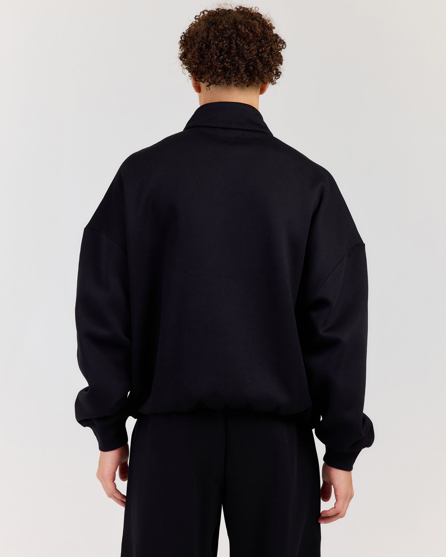 Classic Relaxed Zip Through - Black – Elite Eleven
