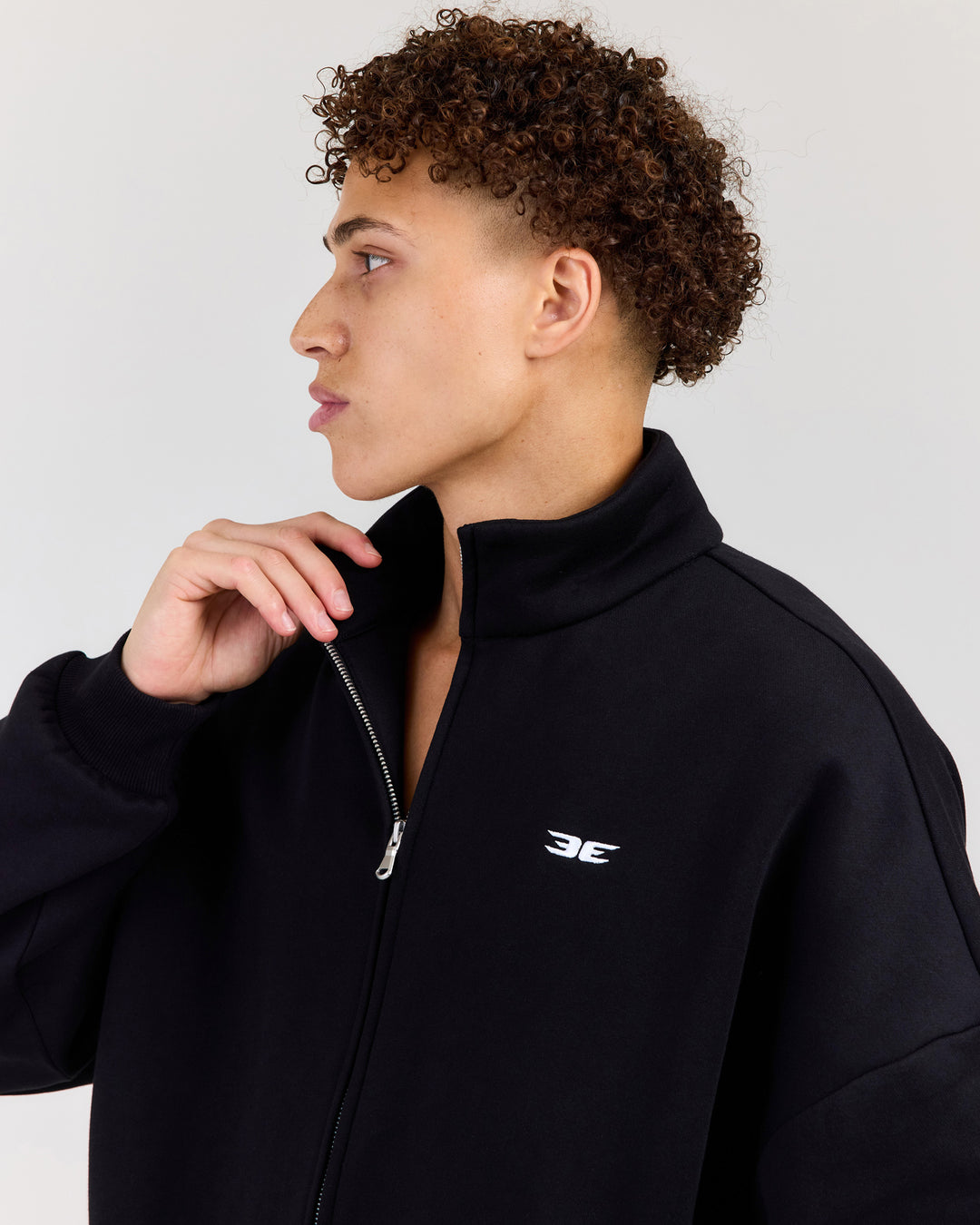 Classic Relaxed Zip Through - Black