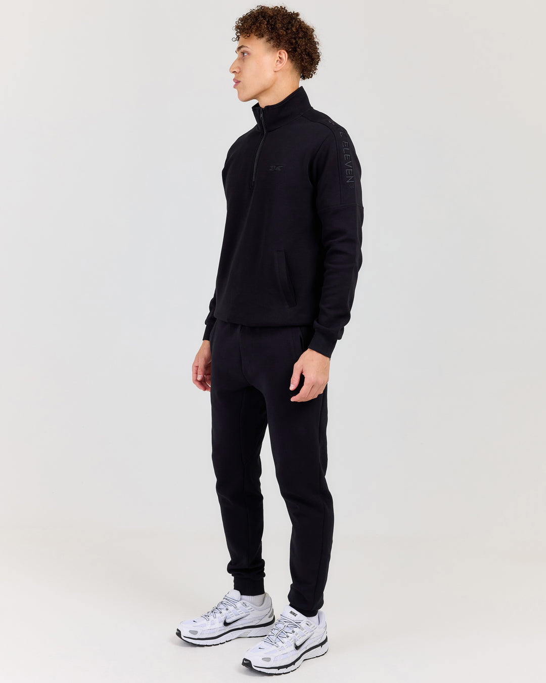 Division Joggers - Black