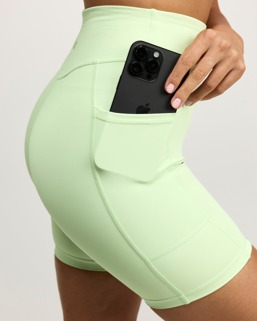 PerForm Pocket Shorts - Lime
