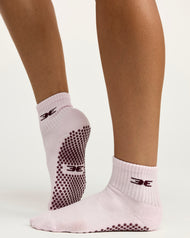 EE Mid Crew Grip Socks - Candy Pink/Cherry Cola