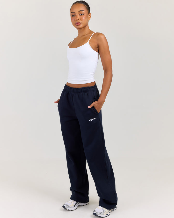 Arc Straight Leg Pants - Navy