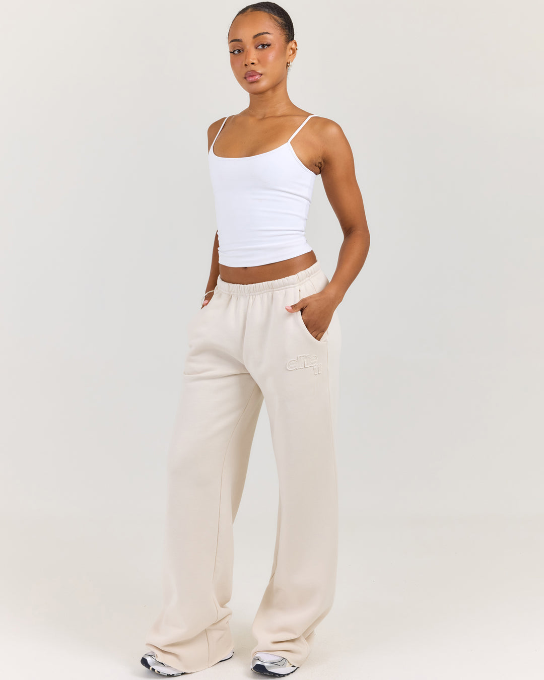 Omni Studio Trackpants  - Bone