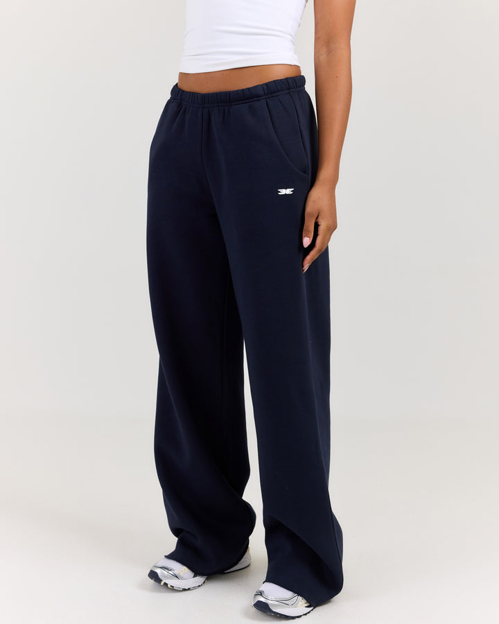 Omni Studio Trackpants  - Navy