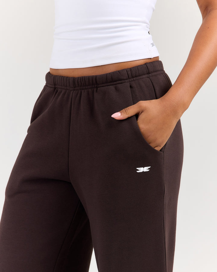 Omni Studio Trackpants  - Coffee Bean