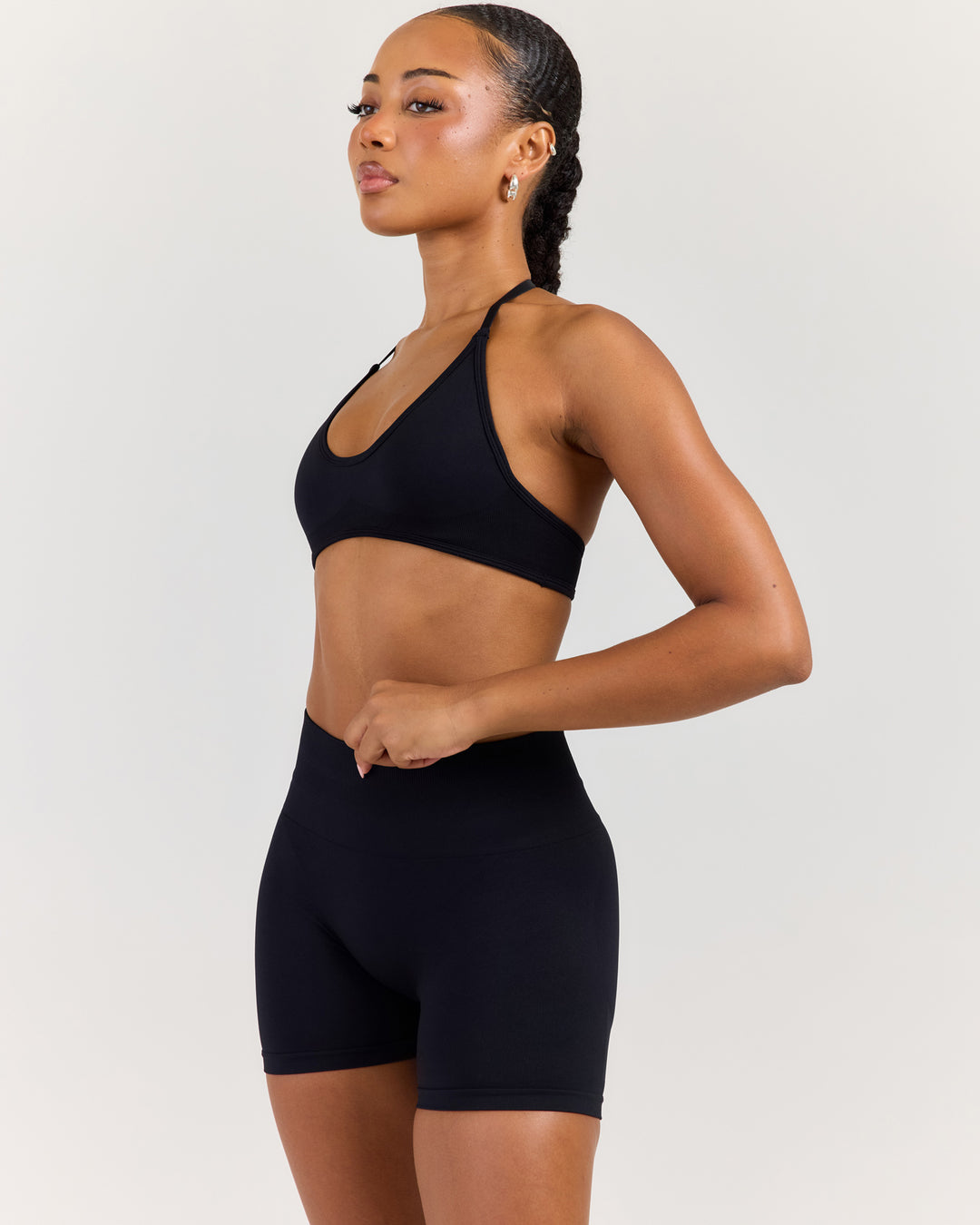 Elite Seamless Thin Halter Bra - Black