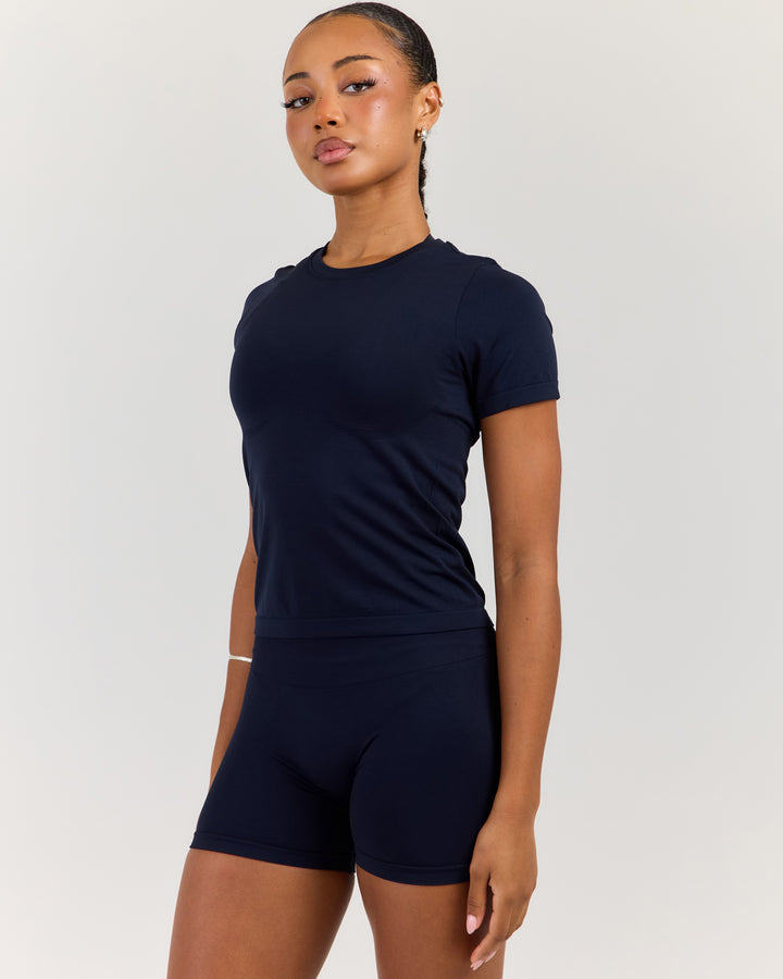 Elite Seamless Everyday Tee - Navy