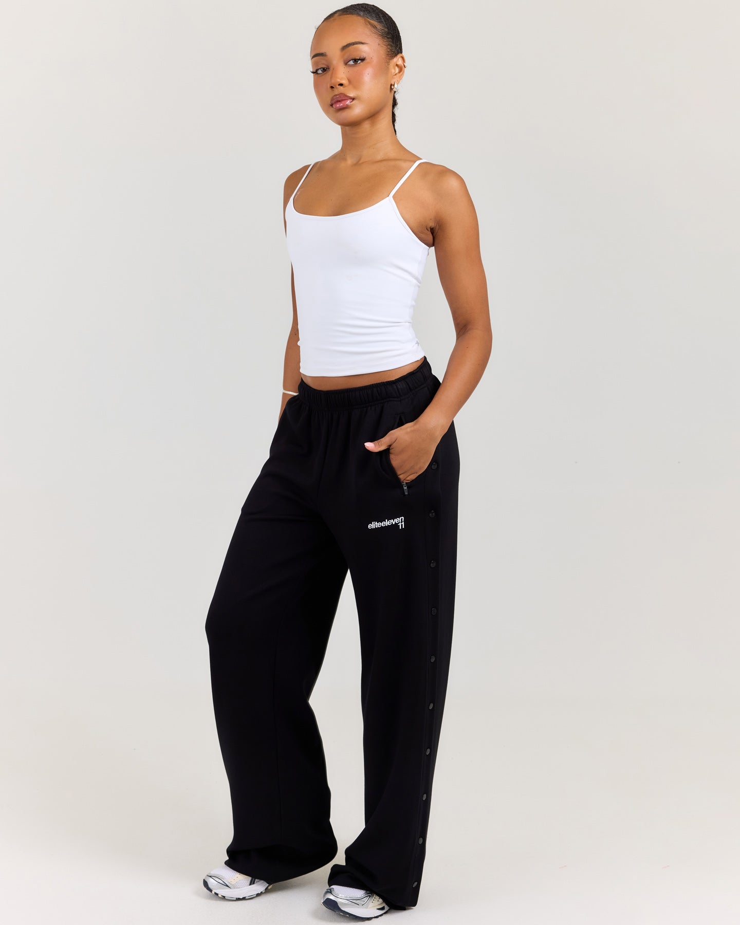Airweave Snap Wide Leg Pants - Black – Elite Eleven