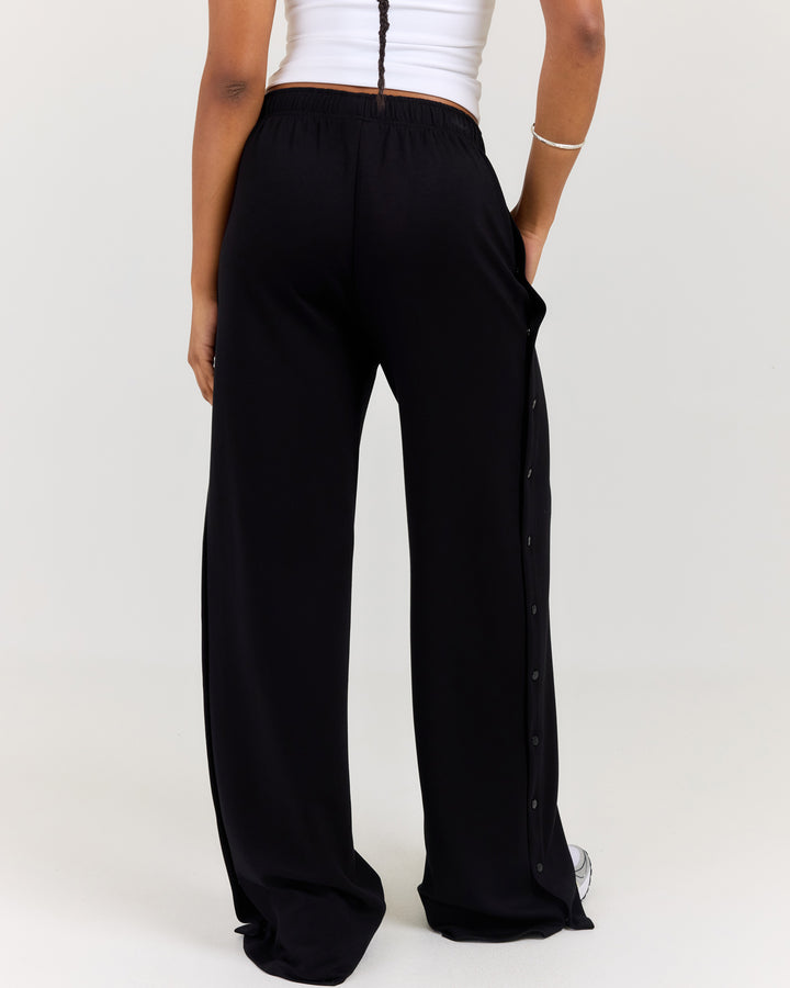 Airweave Snap Wide Leg Pants - Black