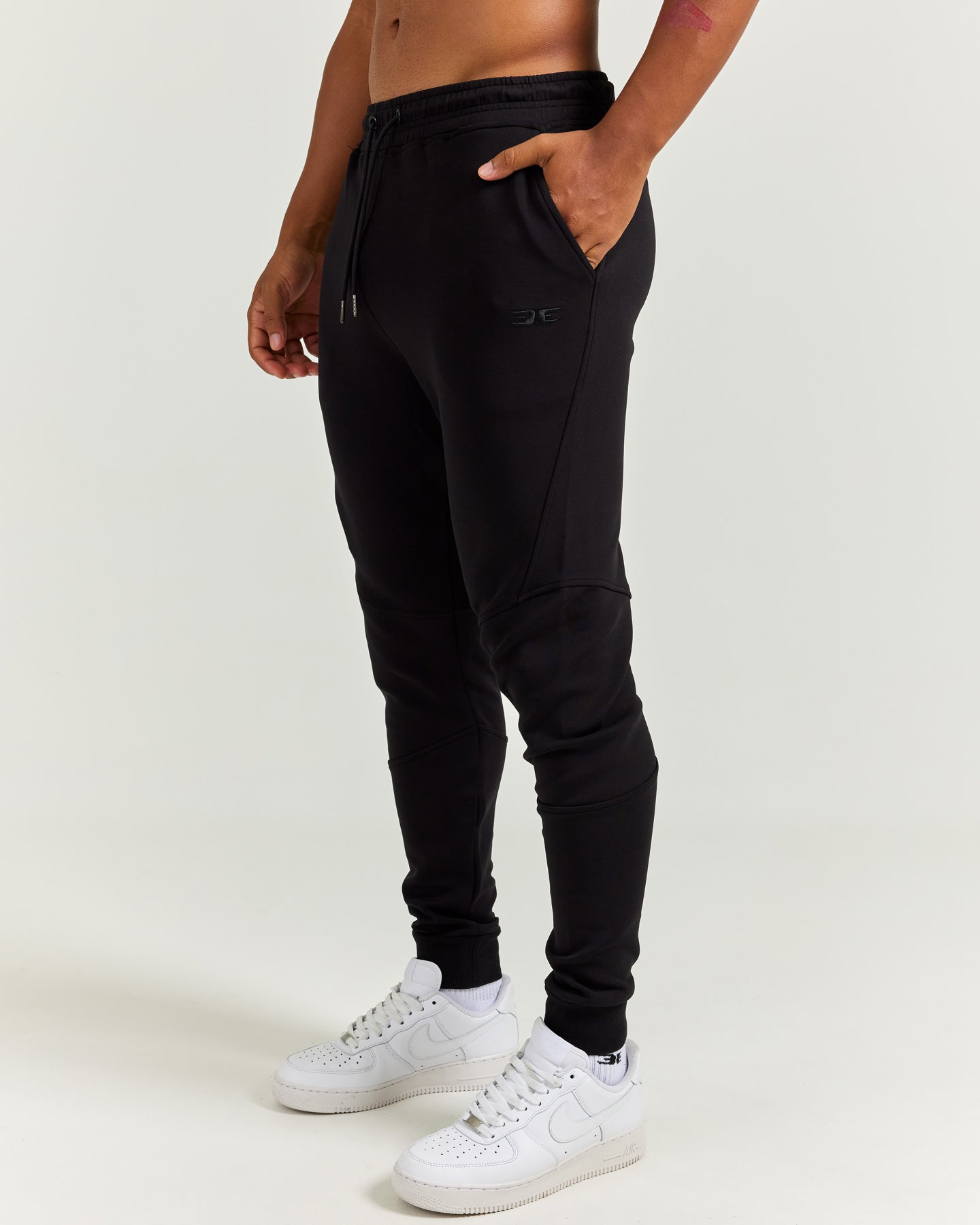Pro Tech Joggers - Black