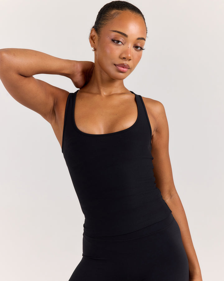 EE Scoop Tank - Black