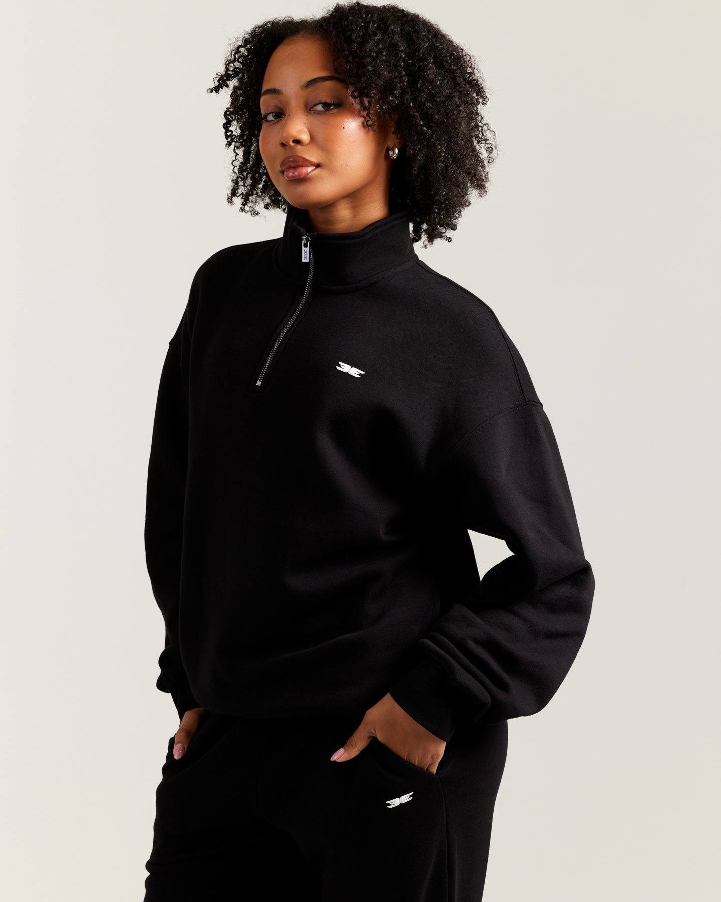 Omni Unisex 1/4 Zip - Black – Elite Eleven
