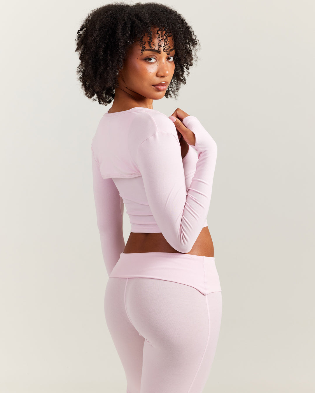 EE Lounge Shrug - Baby Pink
