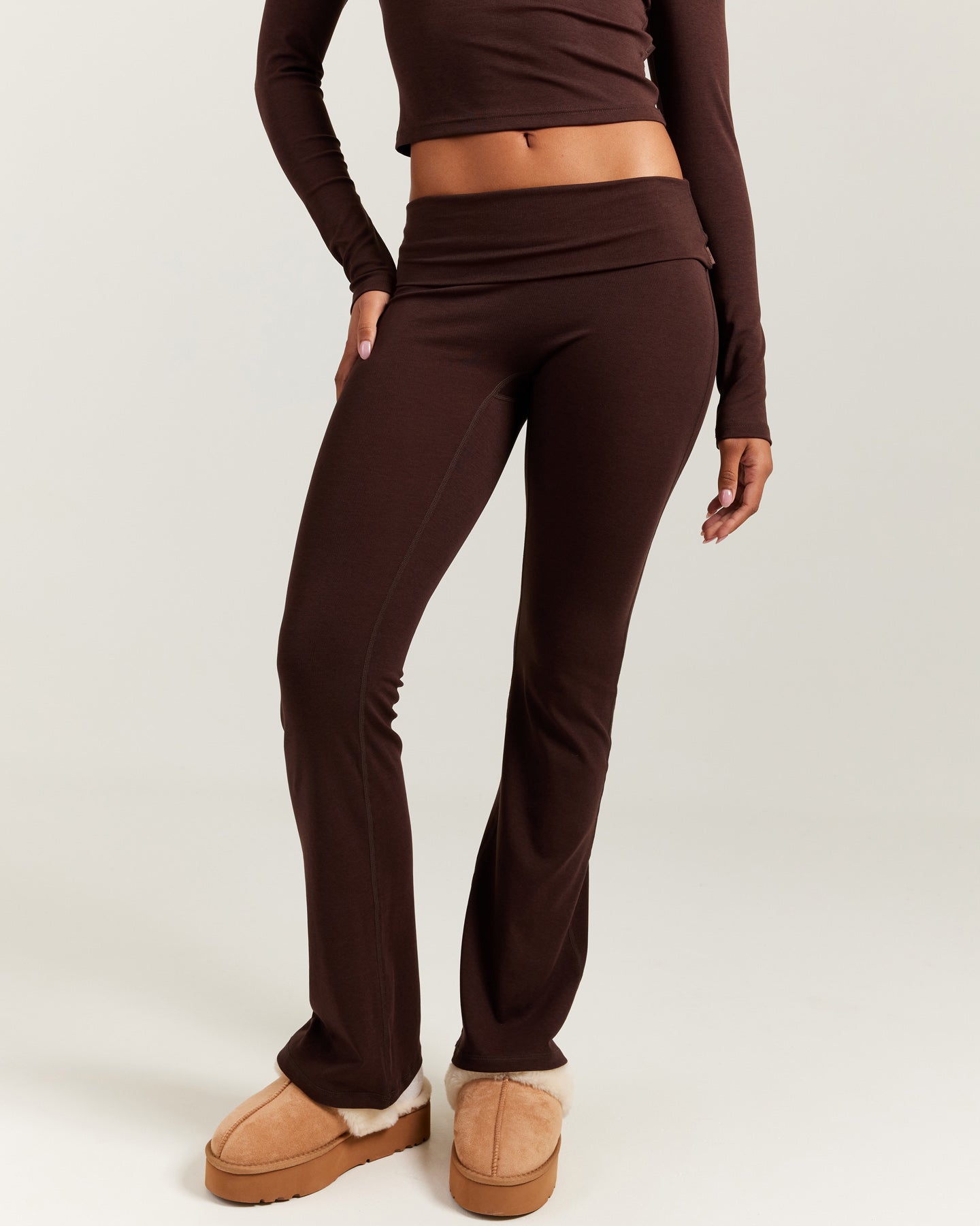 EE Lounge Fold Over Flares - Espresso – Elite Eleven