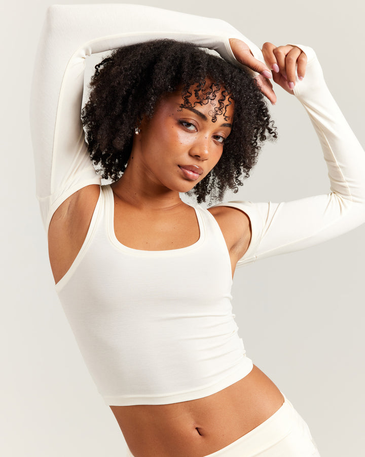 EE Lounge Shrug - Vanilla