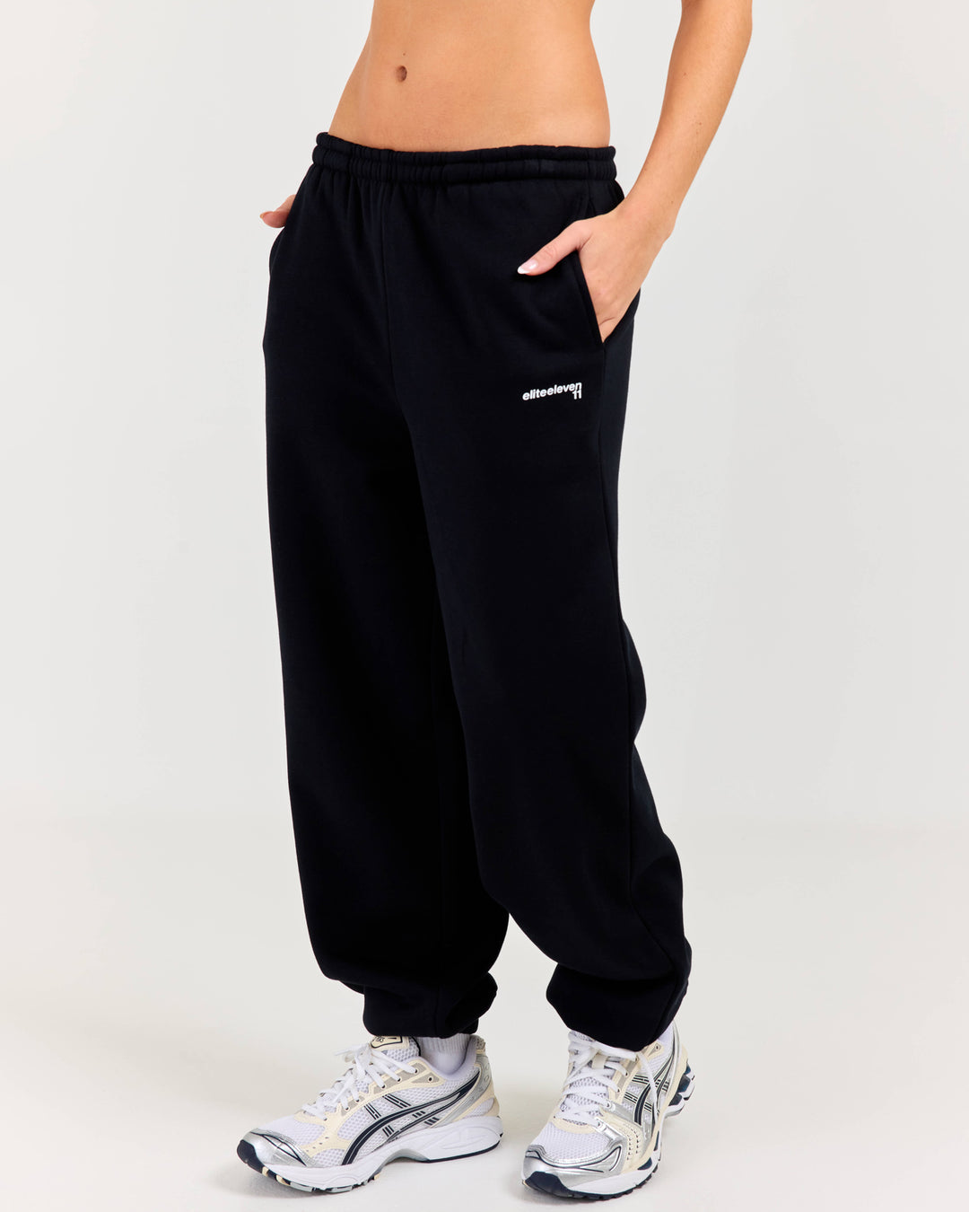 Cloudweave Relaxed Jogger - Black