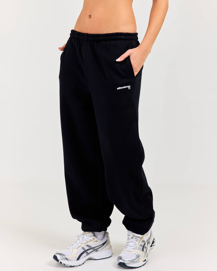 Cloudweave Relaxed Jogger - Black