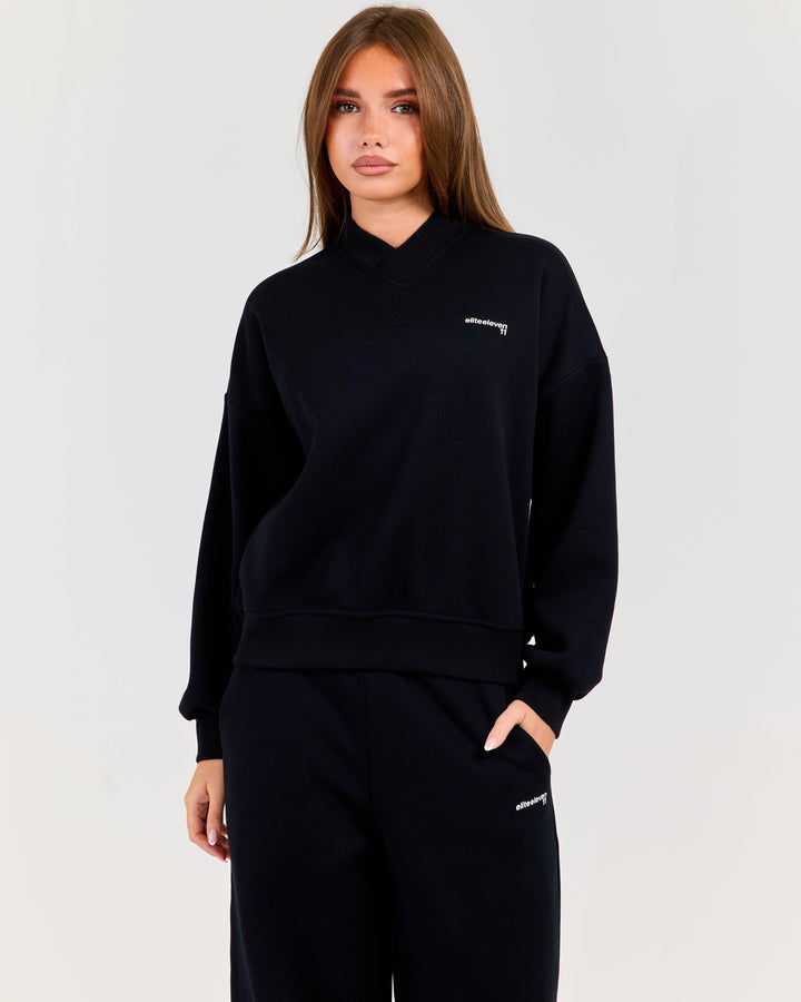 Cloudweave Relaxed V Neck - Black