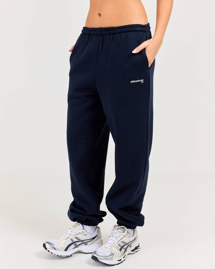 Cloudweave Relaxed Jogger - Navy