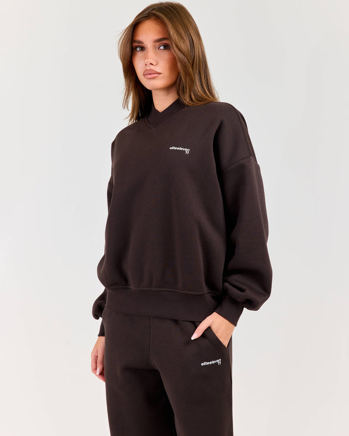 Cloudweave Relaxed V Neck - Coffee Bean