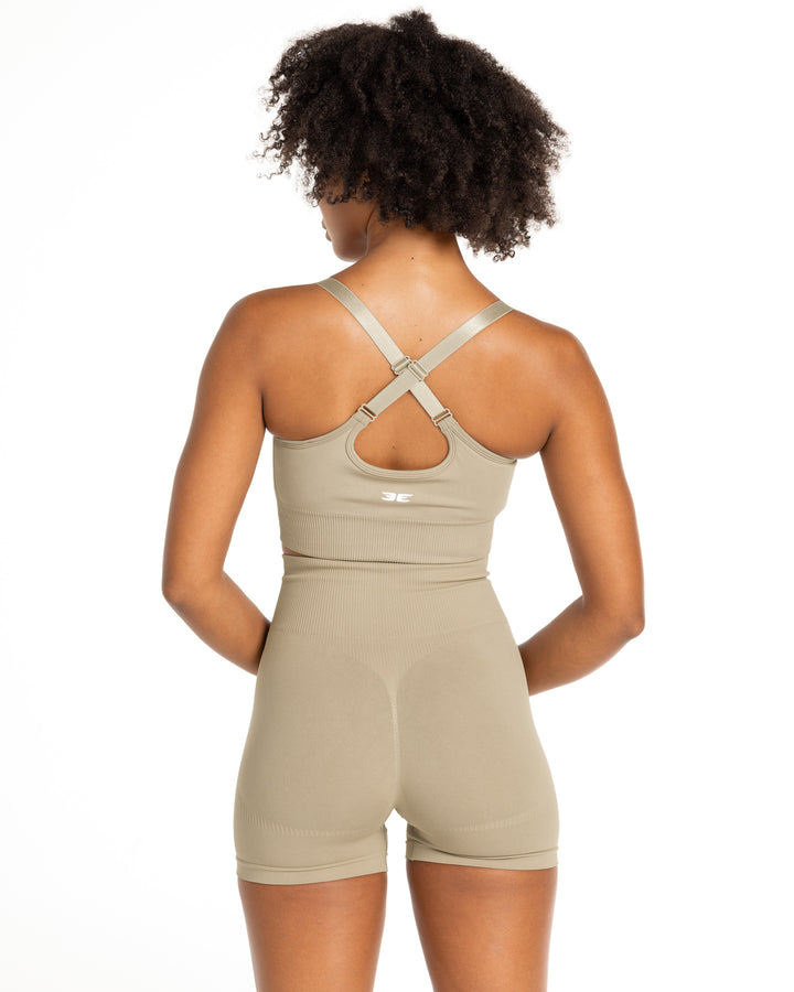 Elite Seamless V2 Shorts - Beige (Subtle Scrunch)