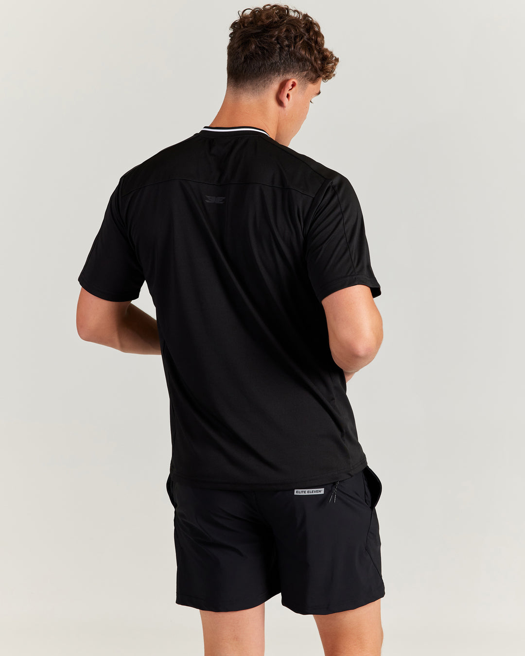 Advantage Zip Tee - Black