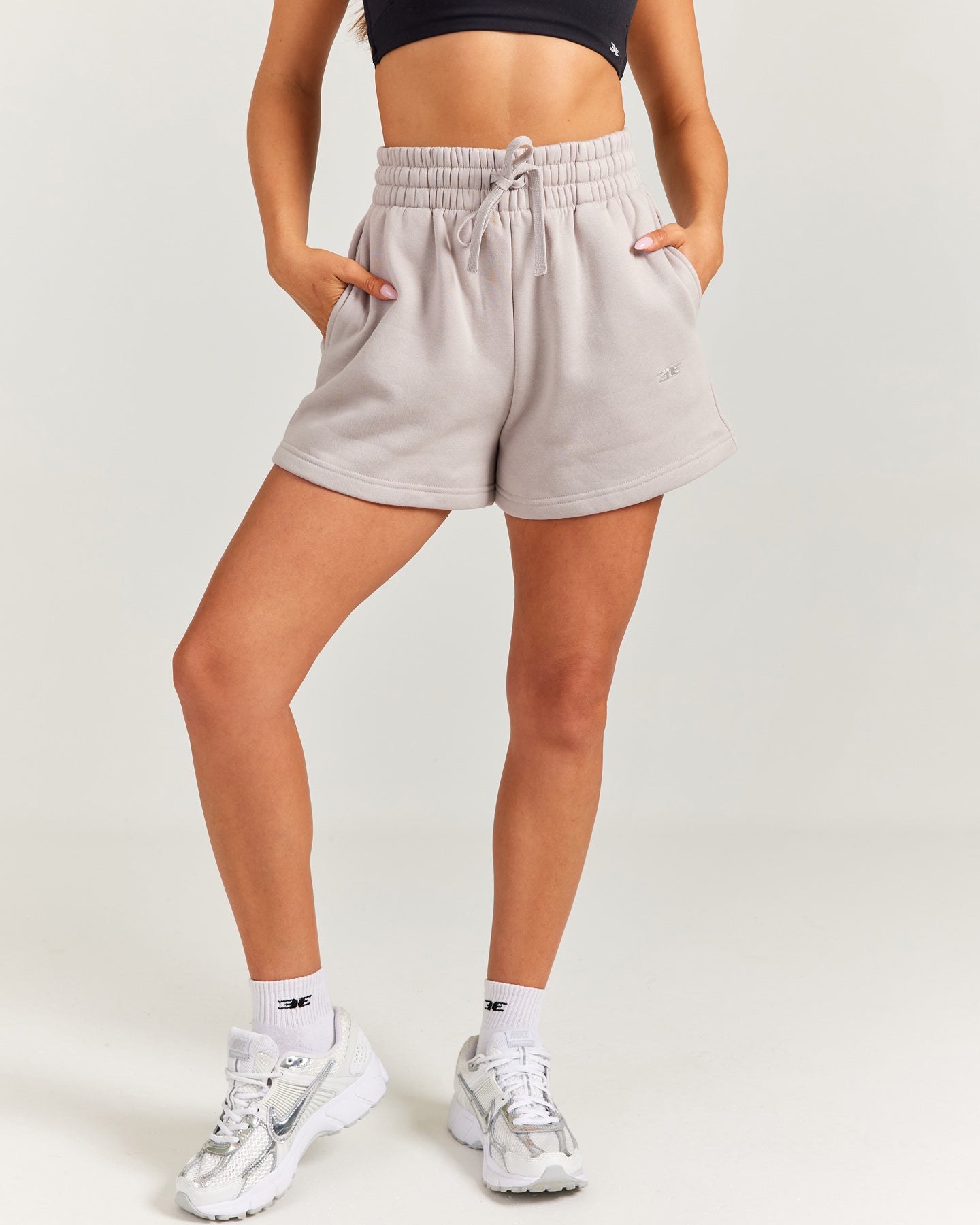 Classic Shorts V1 - Taupe