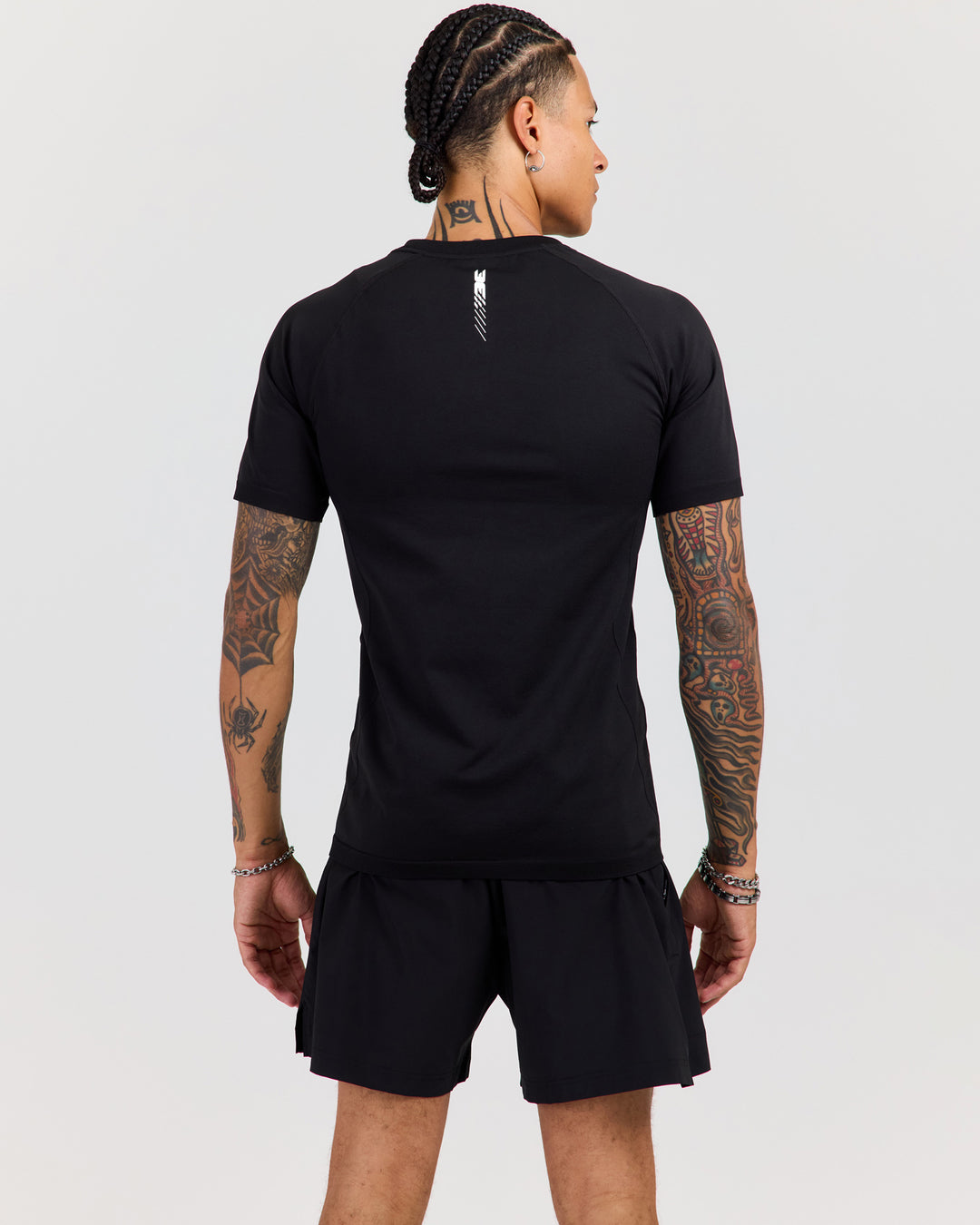 Men's Elite Seamless Slim Tee - Black