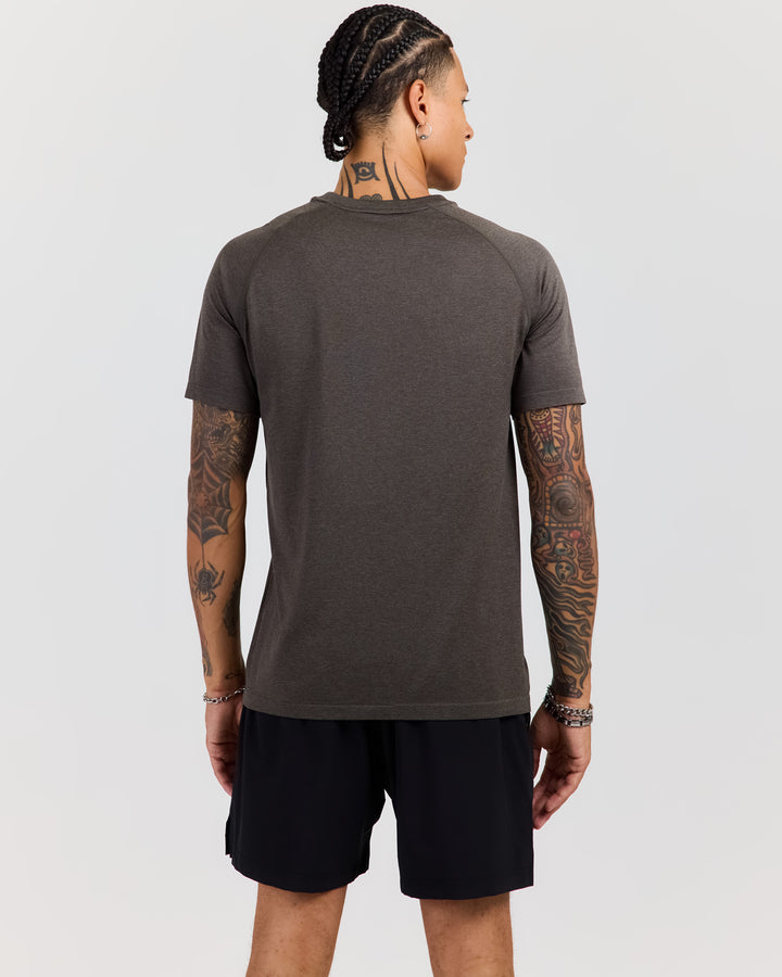 Men's Elite Seamless Regular Tee - Olive Green