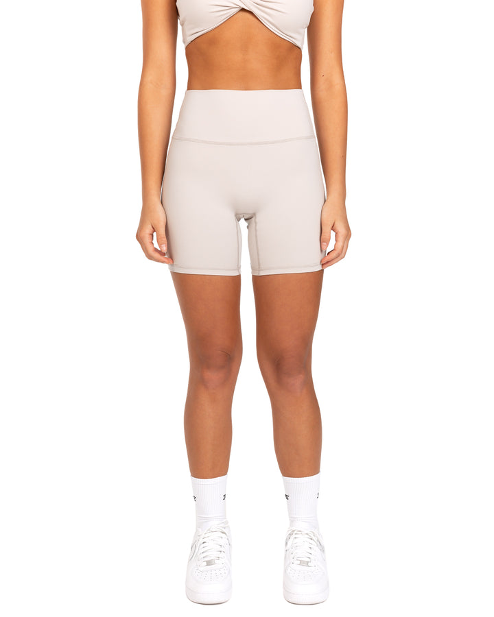 Aura SF Shorts - Oat Latte