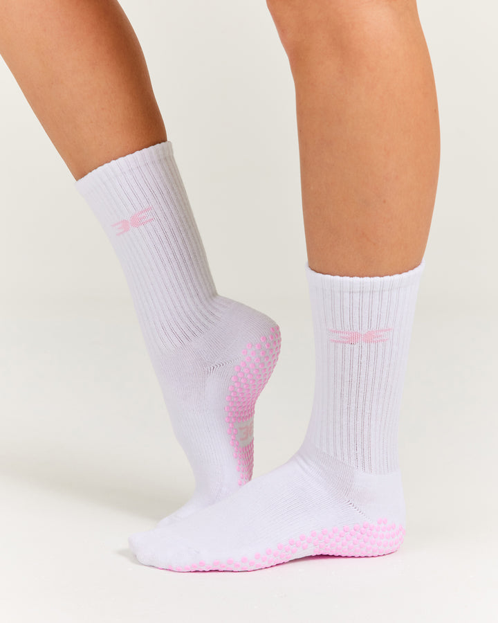 EE Crew Pilates Grip Socks - White/Pink