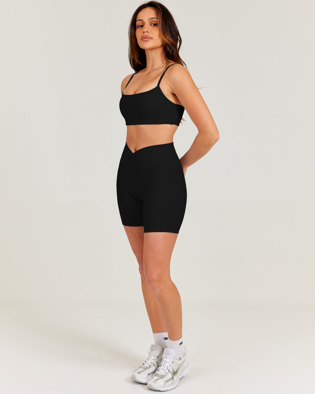 Front Scrunch Shorts - Black