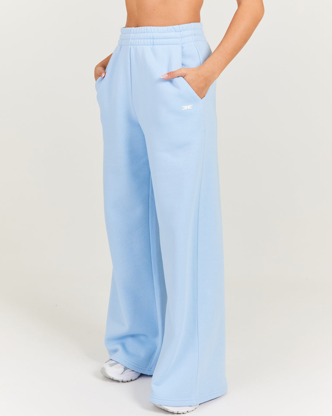 Omni Wide Leg Trackpants - Light Blue