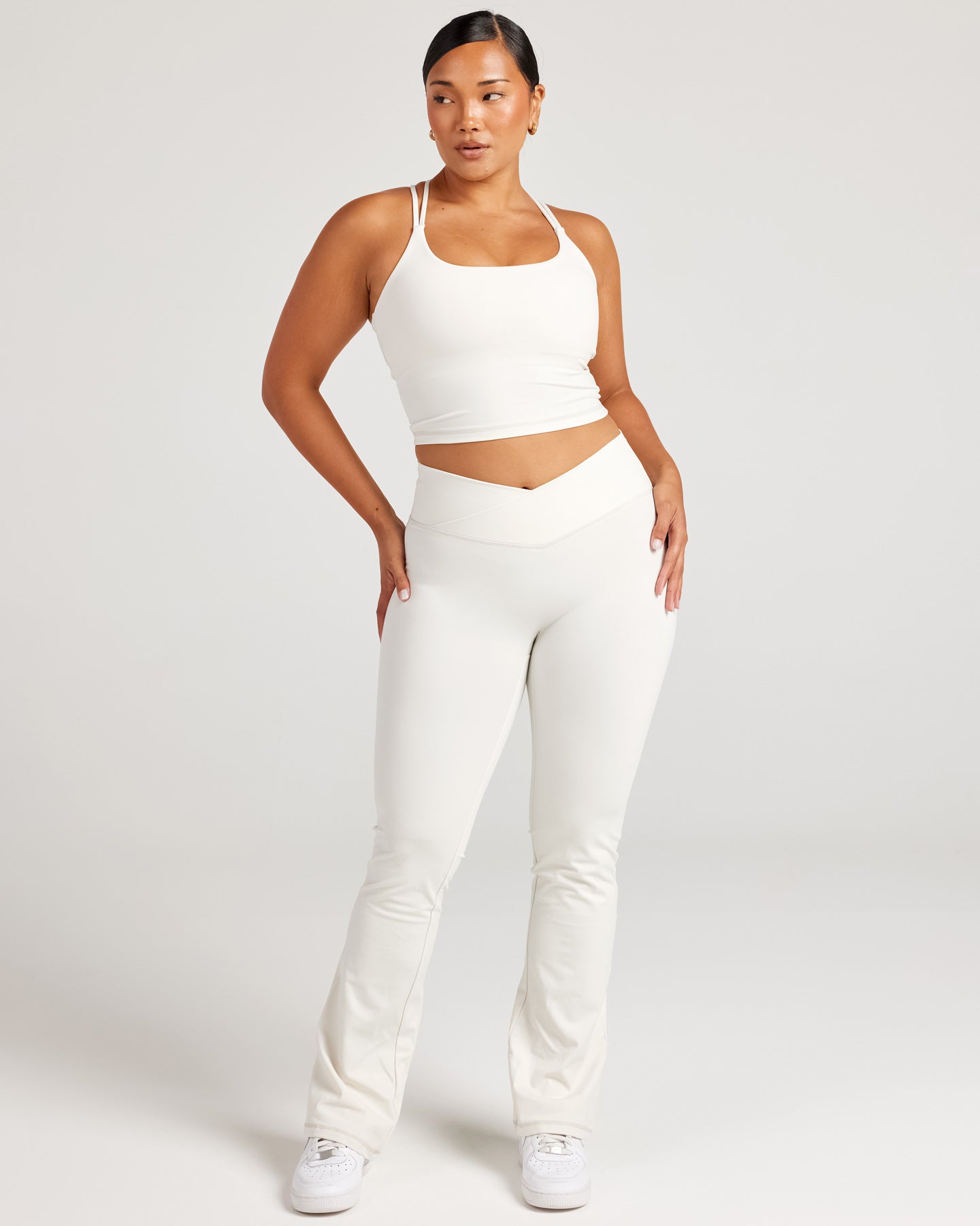 Cross Over Flare Leggings - Vanilla Latte – Elite Eleven