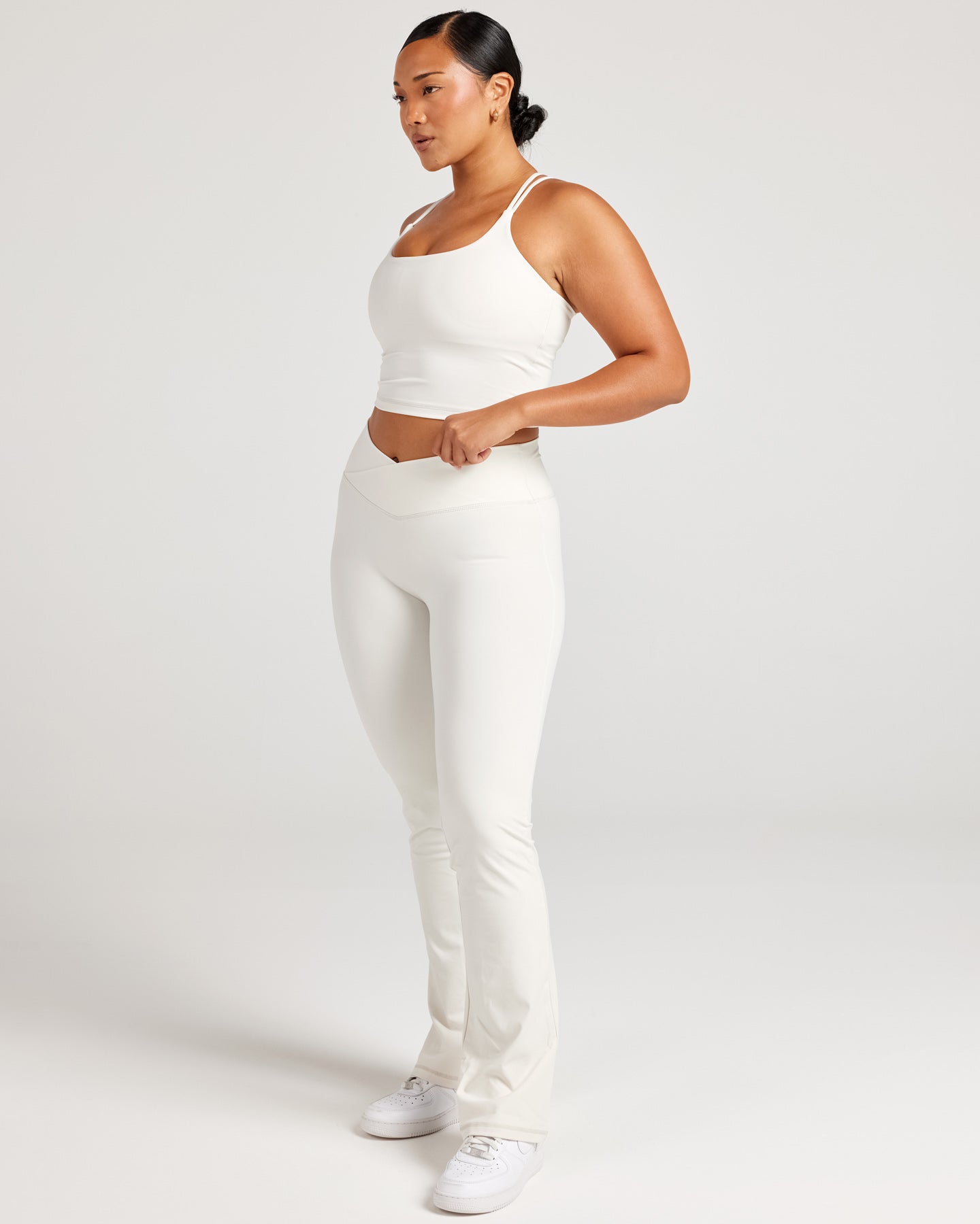 Cross Over Flare Leggings - Vanilla Latte – Elite Eleven